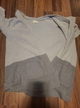 Thread & Supply Open-Front Shawl Cardigan – Light Gray & Charcoal